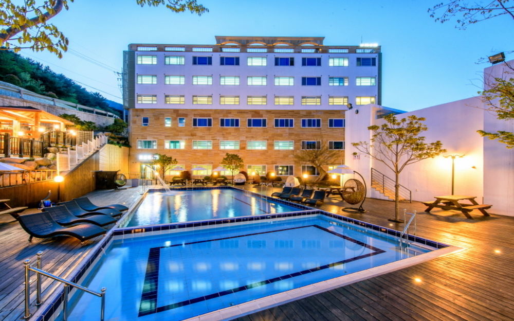 Doya Hotel Geoje Eksteriør bilde